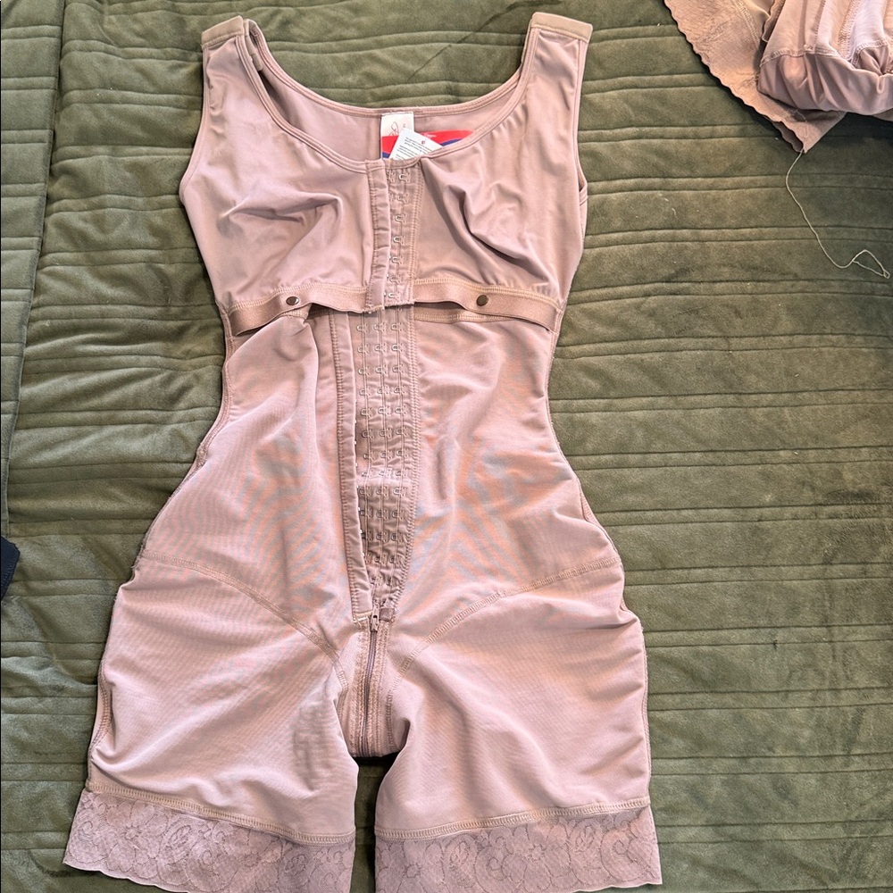 Faja colombiana, reloj de arena sin varillas